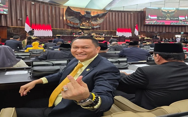 Ketua Komisi XII DPR RI, Bambang Patijaya Saat Rapat Paripurna DPR RI di Gedung DPR/DPR/MPR RI Senayan, Jakarta.