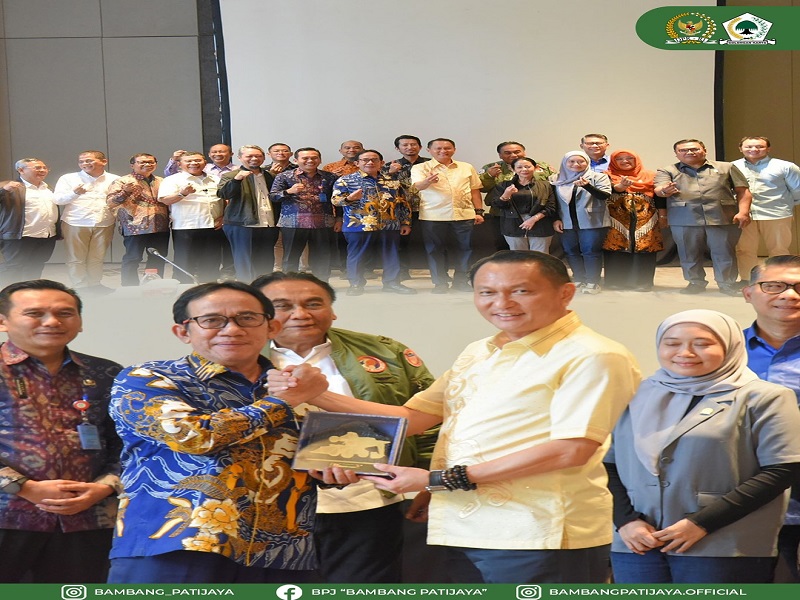 Kami mengapresiasi komitmen PT Bukit Asam untuk segera membangun akses jalan khusus demi mengurangi dampak truk batu bara terhadap warga.